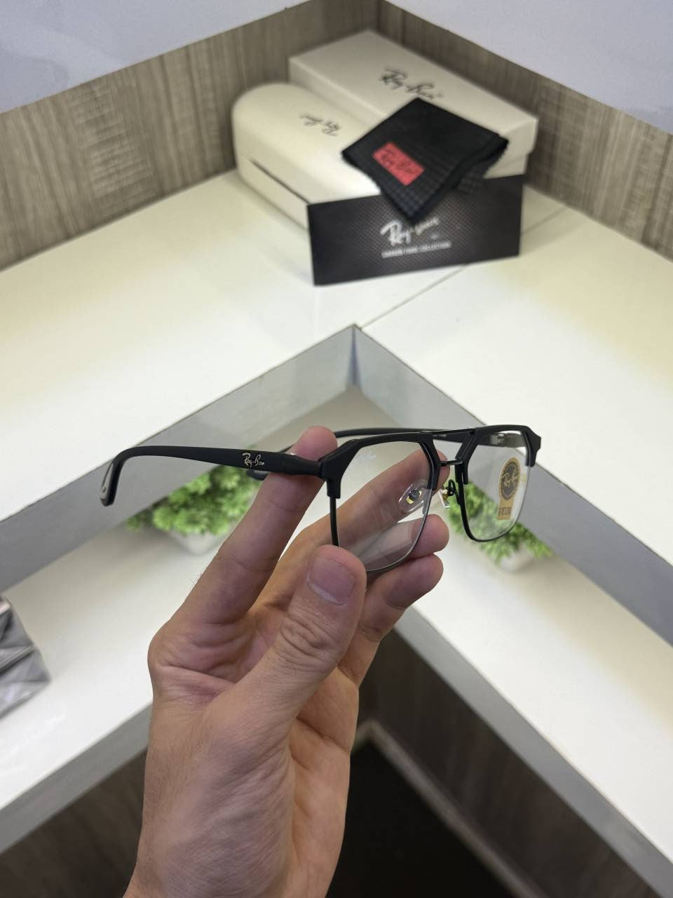 Ray Ban Black Clear Sunglass For Daily Causal Evergreen UV Protected For Unisex (Copy)