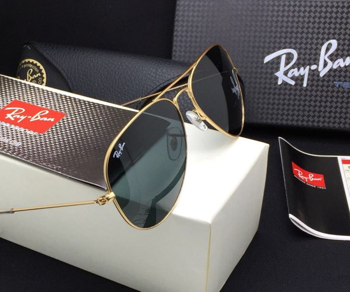 New Stylish Black & Gold 3026 Wayfarer Master Pcs Sunglass For Unisex